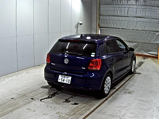 VOLKSWAGEN POLO 2013