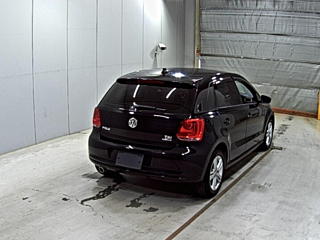 VOLKSWAGEN POLO 2014