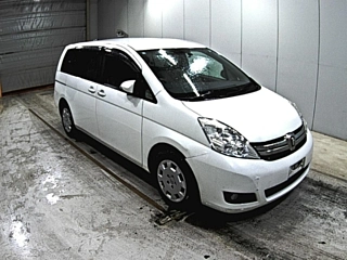 TOYOTA ISIS 2014
