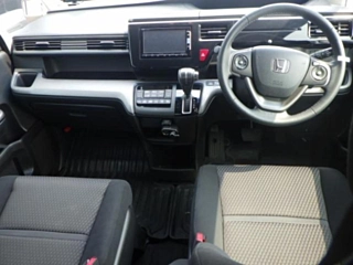 HONDA STEP WAGON 2015