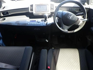 HONDA FREED 2014