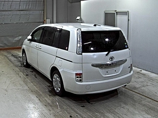 TOYOTA ISIS 2014