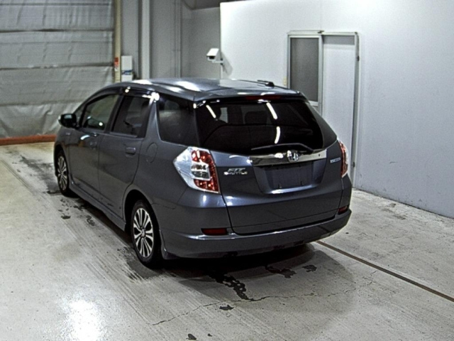 HONDA FIT SHUTTLE 2014