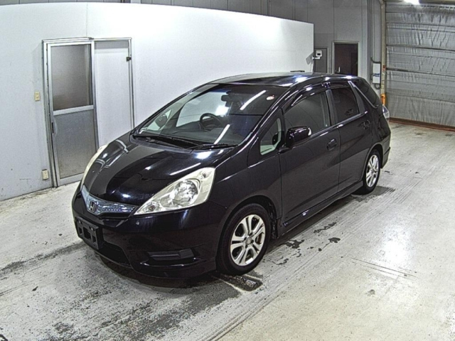 HONDA FIT SHUTTLE 2011