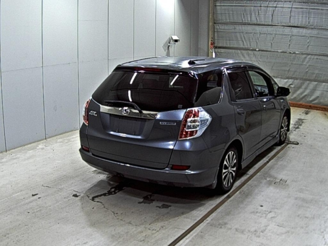 HONDA FIT SHUTTLE 2014