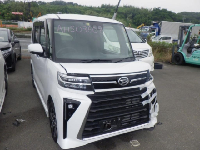 DAIHATSU TANTO 2023