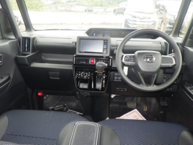 DAIHATSU TANTO 2023