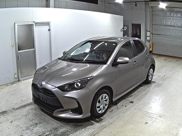 TOYOTA YARIS 2021