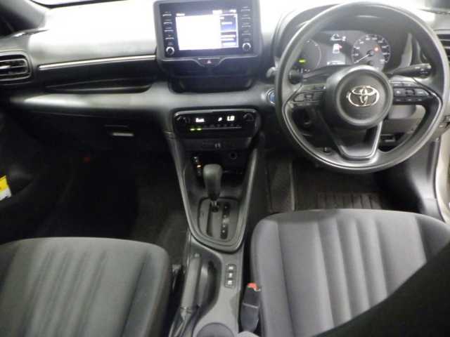 TOYOTA YARIS 2021