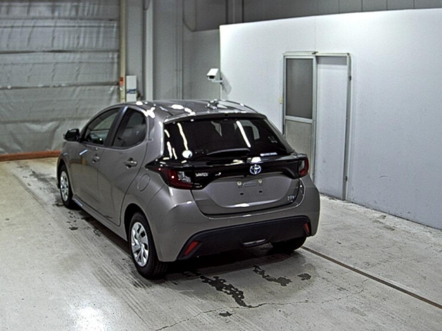 TOYOTA YARIS 2021