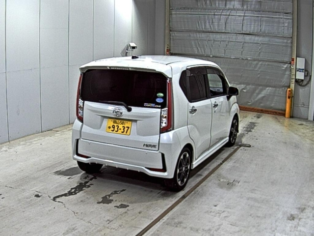 DAIHATSU MOVE 2015