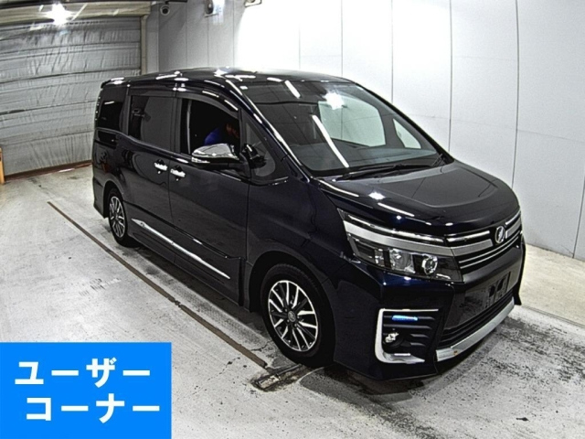TOYOTA VOXY 2016