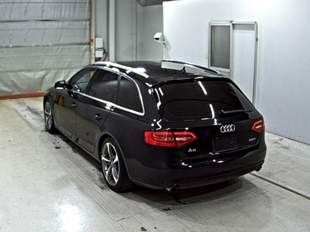 AUDI A4 2013