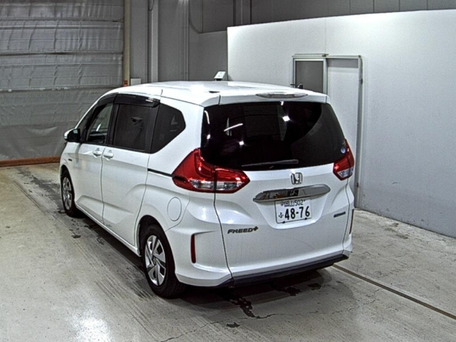 HONDA FREED 2016