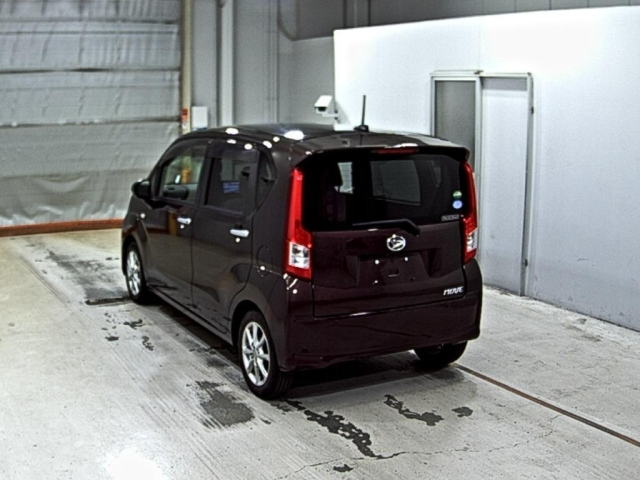 DAIHATSU MOVE 2018