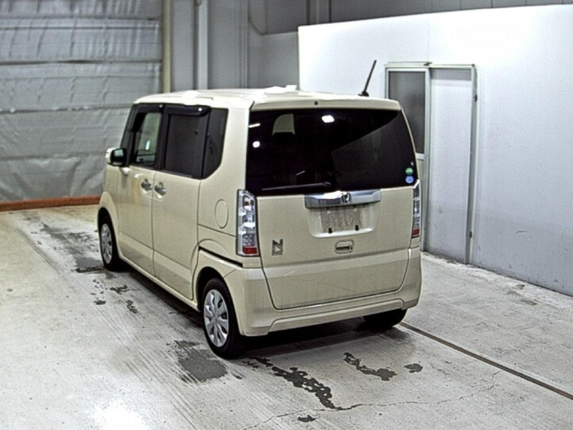 HONDA N BOX 2017