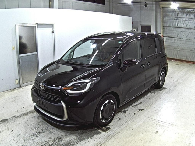 TOYOTA SIENTA 2023