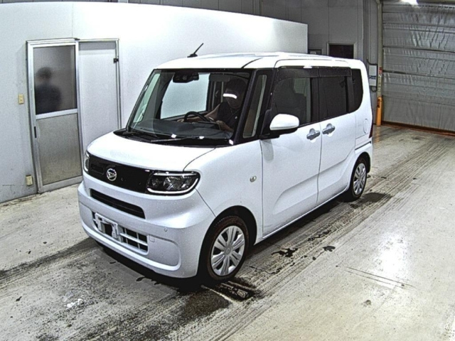 DAIHATSU TANTO 2021