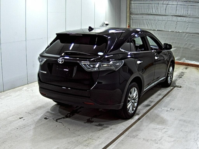 TOYOTA HARRIER 2016