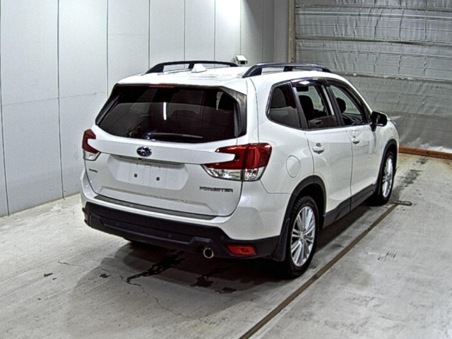 SUBARU FORESTER 2018