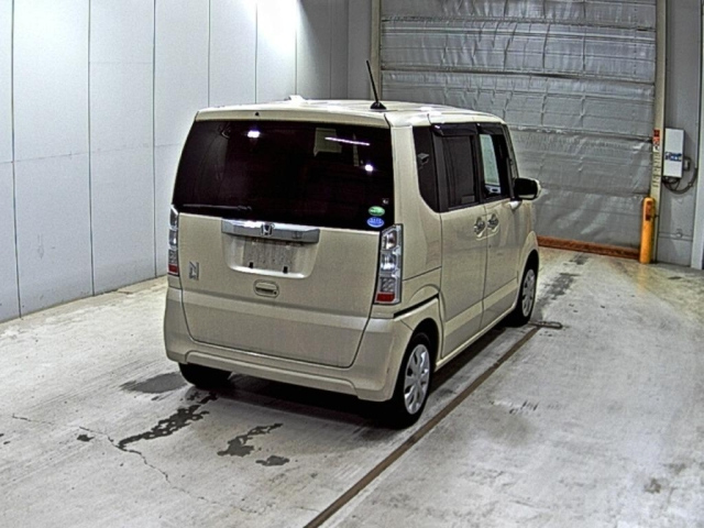 HONDA N BOX 2017