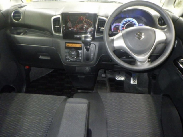 SUZUKI SPACIA 2014