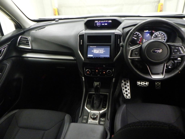 SUBARU FORESTER 2018
