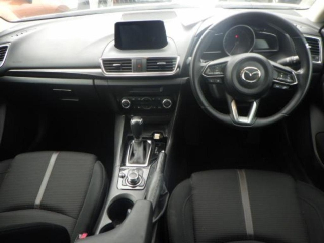 MAZDA AXELA 2019