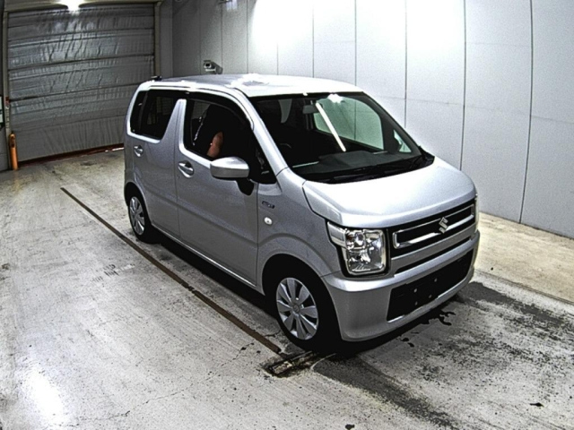 SUZUKI WAGON R 2017