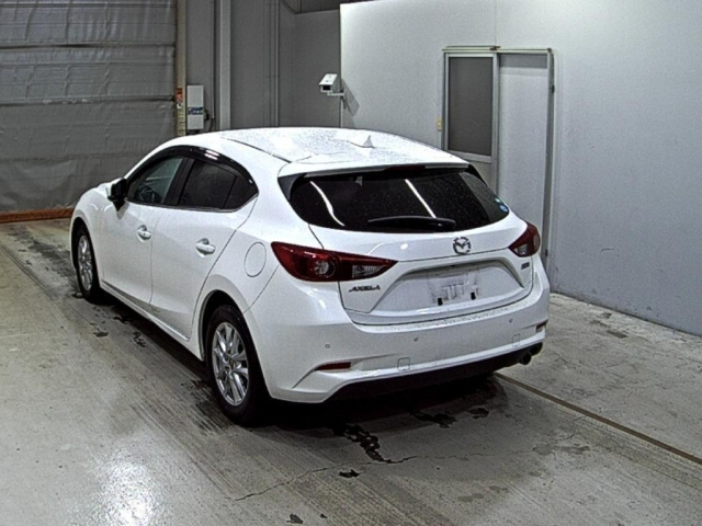 MAZDA AXELA 2019