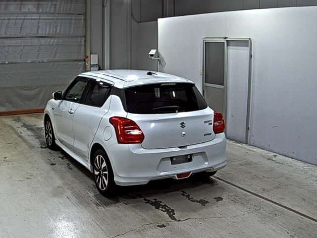 SUZUKI SWIFT 2017