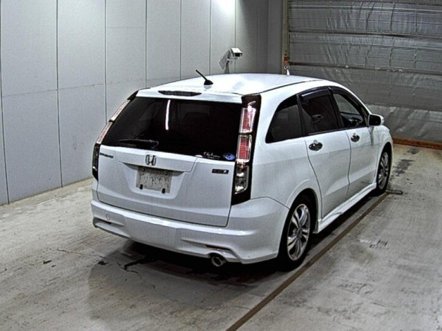 HONDA STREAM 2012