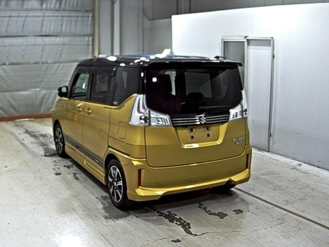 SUZUKI SOLIO 2019