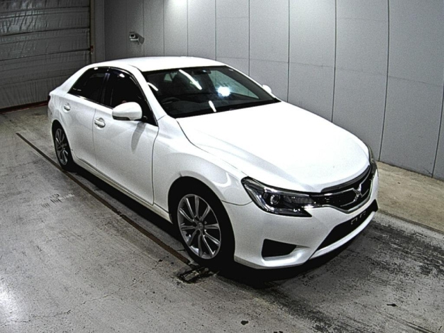 TOYOTA MARK X 2016
