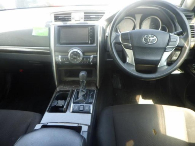 TOYOTA MARK X 2016