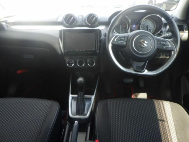 SUZUKI SWIFT 2019
