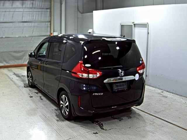 HONDA FREED 2017