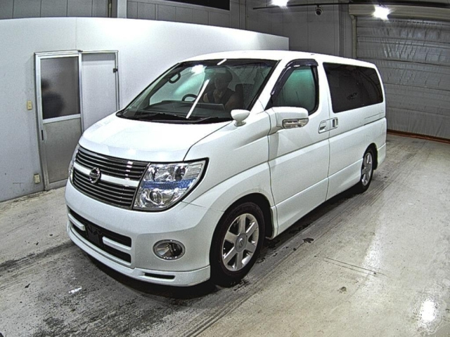 NISSAN ELGRAND 2009