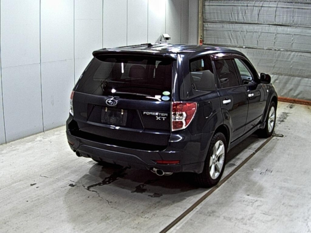 SUBARU FORESTER 2010