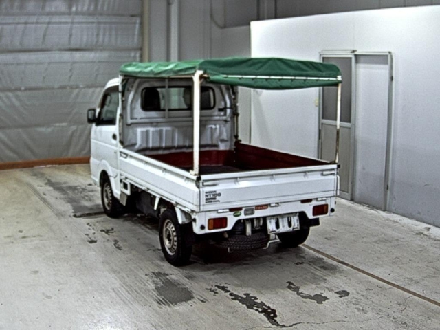NISSAN CLIPPER TRUCK 2017