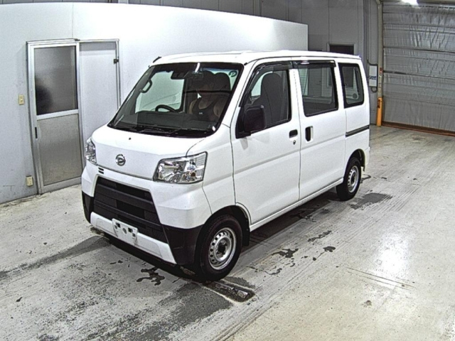 DAIHATSU HIJET VAN 2019