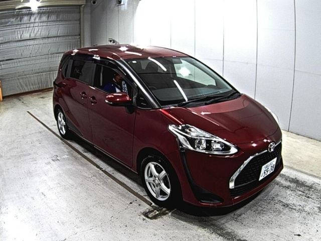 TOYOTA SIENTA 2019