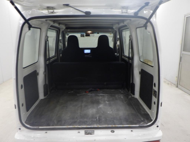 DAIHATSU HIJET VAN 2019