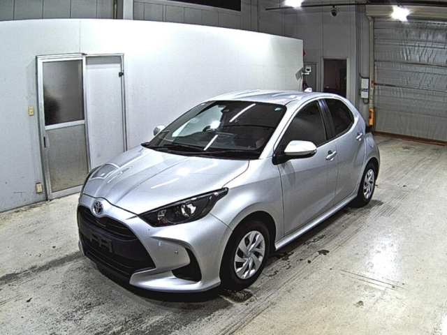 TOYOTA YARIS 2021