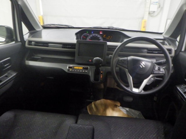 SUZUKI WAGON R 2024