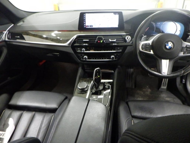 BMW 5 SERIES 2018