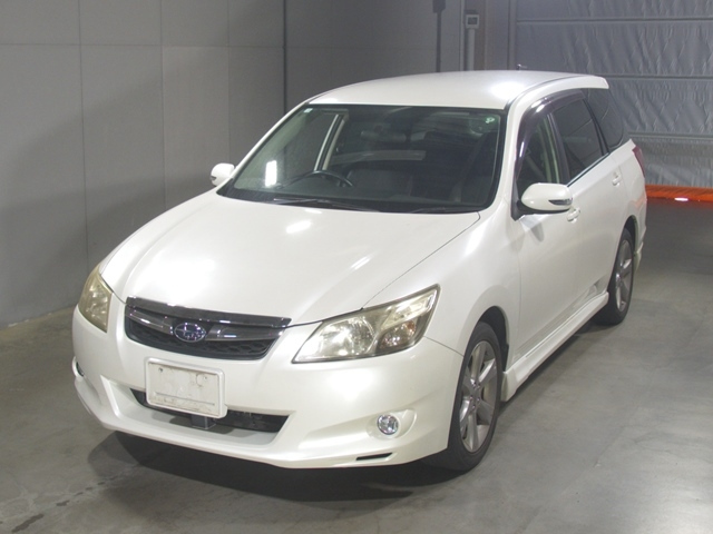 SUBARU EXIGA 2012