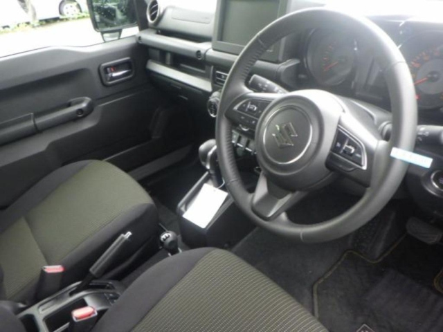 SUZUKI JIMNY SIERRA 2025