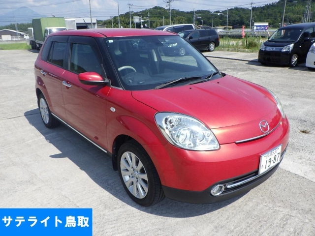 MAZDA VERISA 2012