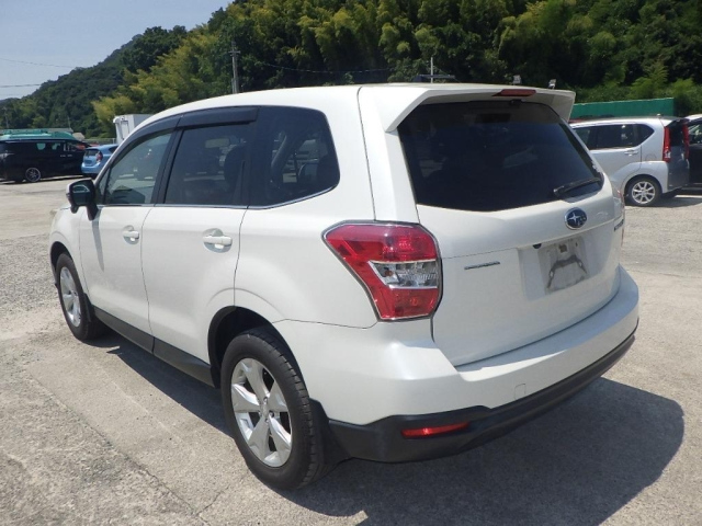 SUBARU FORESTER 2013